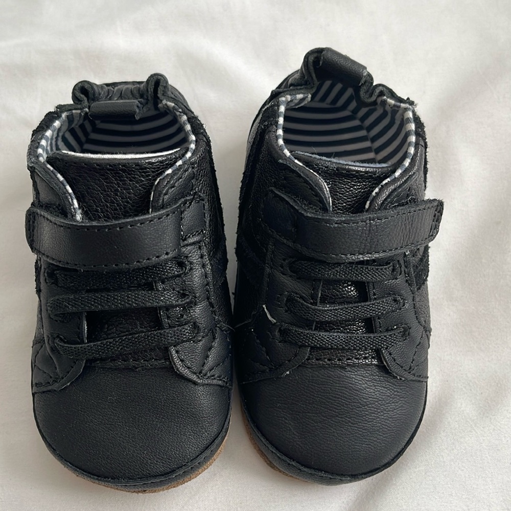 Robeez black soft shoes